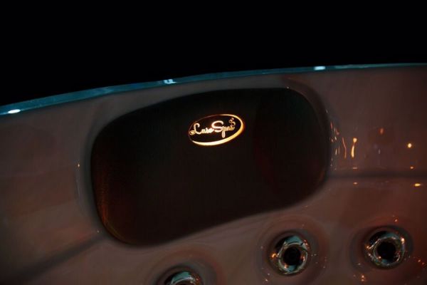 Picture of REPLACEMENT PILLOW - BLACK